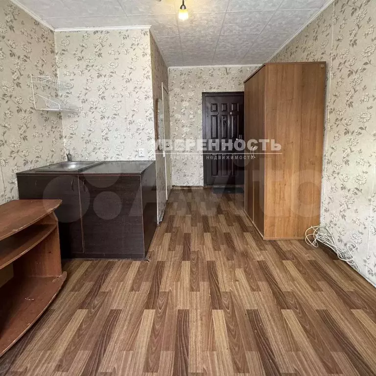 Комната 12,4 м в 4-к., 1/10 эт. - Фото 1