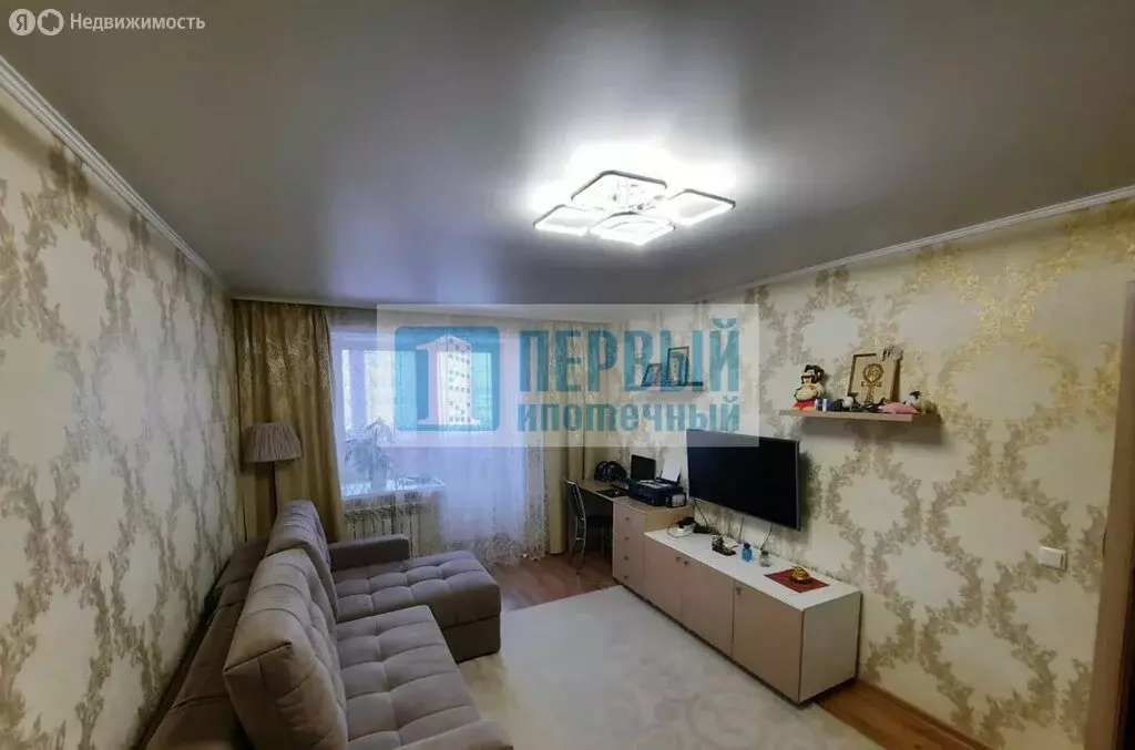 1-комнатная квартира: посёлок городского типа Медведево, улица ... - Фото 2