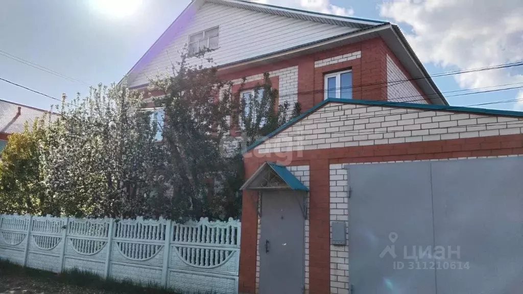 Дом в Ульяновская область, Ульяновск пер. 3-й Гладышева (178 м) - Фото 1