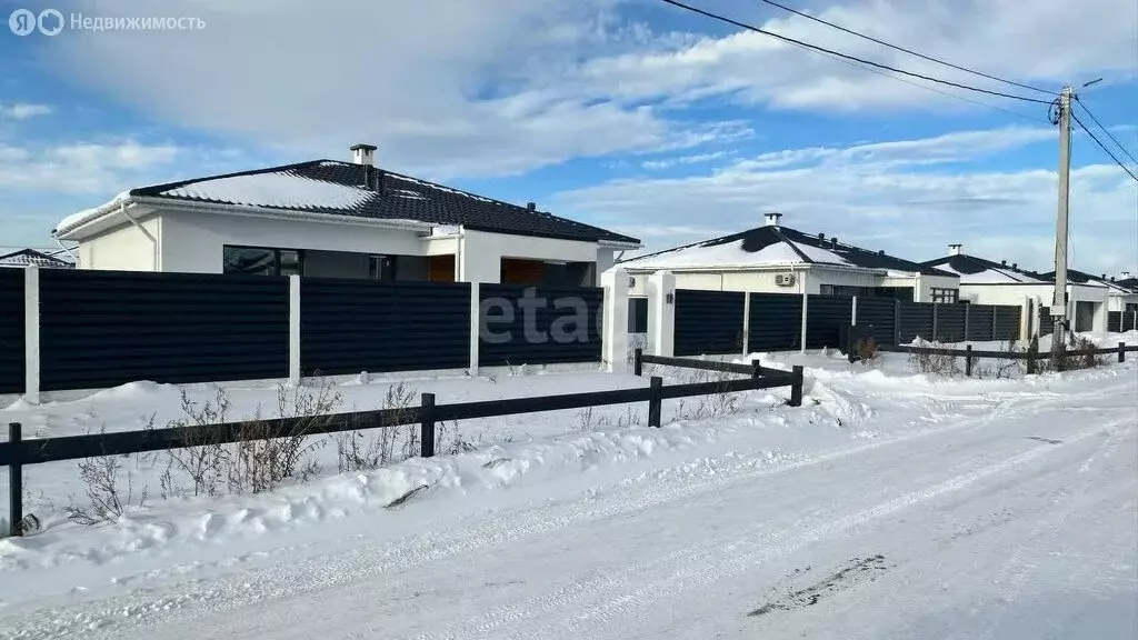 Дом в село Подстепки, улица Владимира Маяковского, 11 (135.1 м) - Фото 1