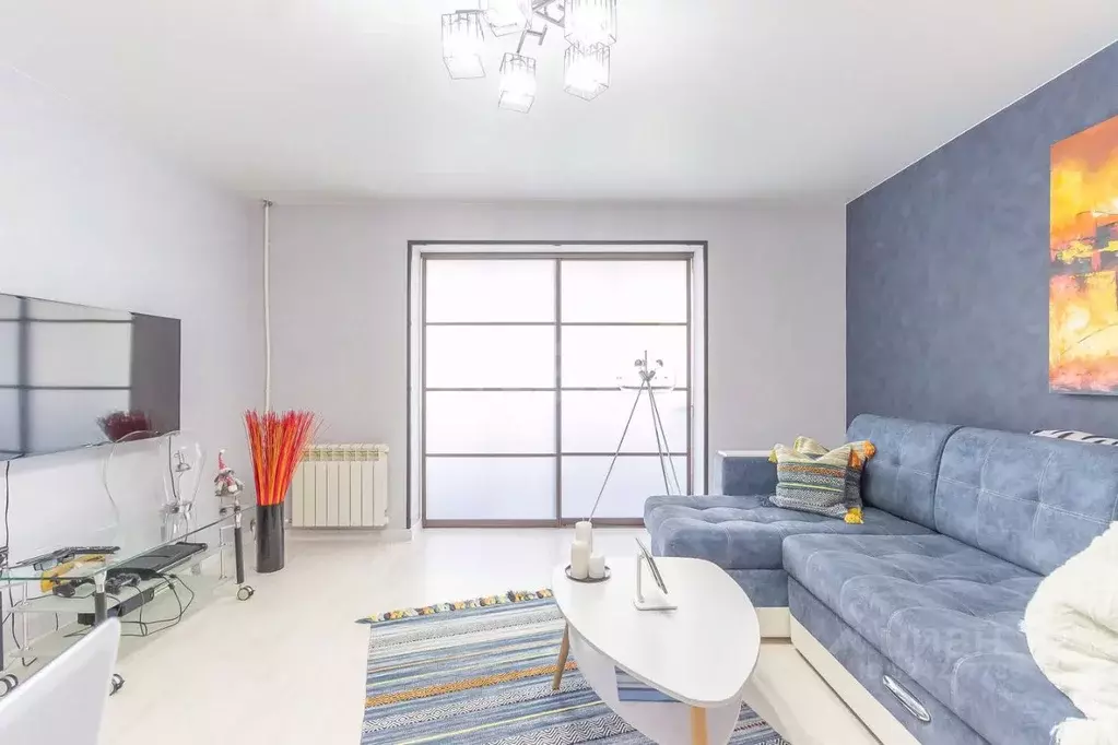 3-к кв. Сахалинская область, Холмск Стахановская ул., 16 (70.9 м) - Фото 1