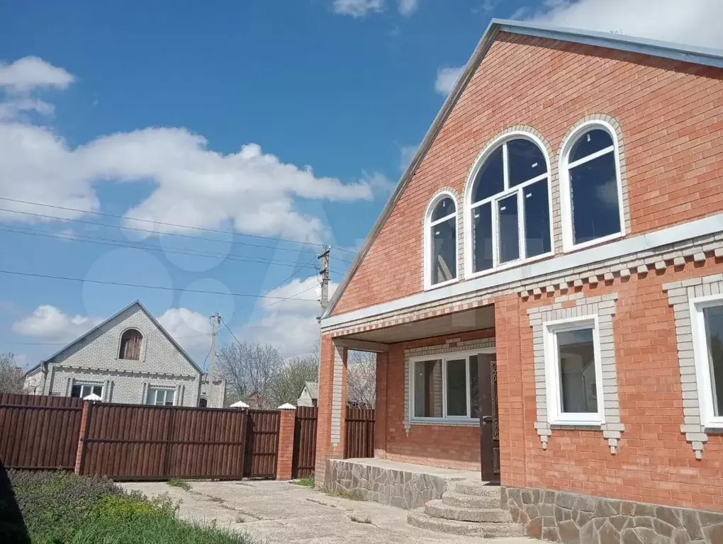 Дача 280 м на участке 6 сот. - Фото 0