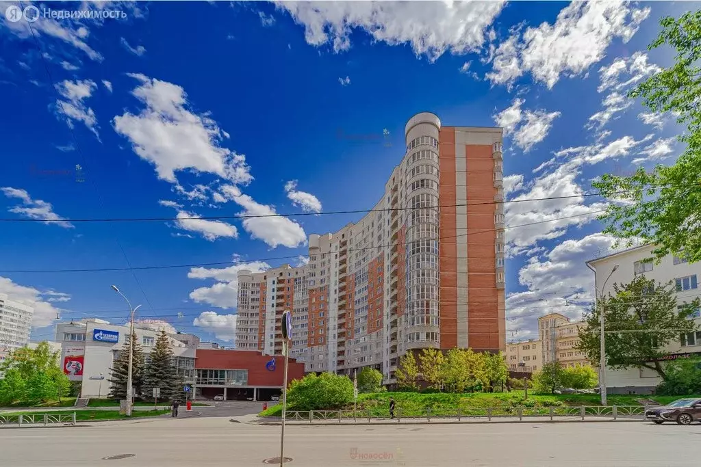 2-комнатная квартира: Екатеринбург, улица Малышева, 4Б (79.3 м) - Фото 1