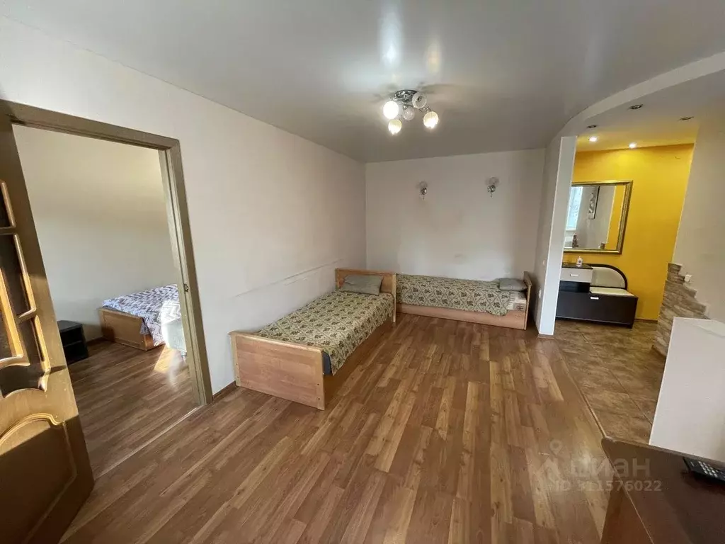 2-к кв. Кемеровская область, Кемерово просп. Ленина, 42 (43.0 м) - Фото 0