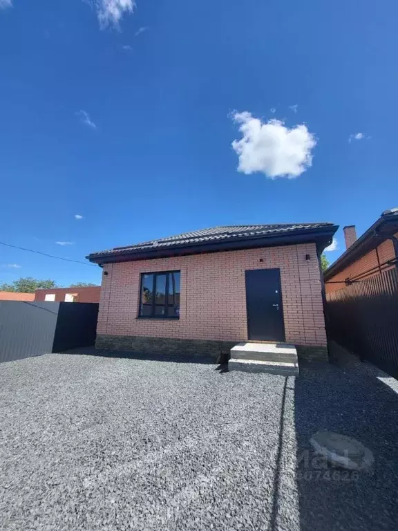 Дом в Ростовская область, Новочеркасск Ароматная ул., 44 (80 м) - Фото 1