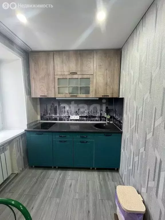 2-комнатная квартира: Ирбит, улица Елизарьевых, 28А (40 м) - Фото 1