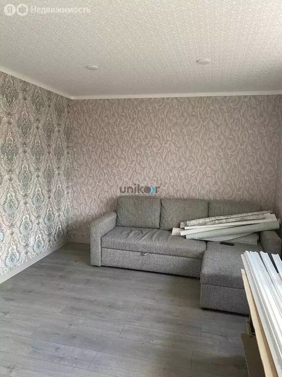 2-комнатная квартира: Выгоничи, улица Свердлова, 3 (43 м) - Фото 1