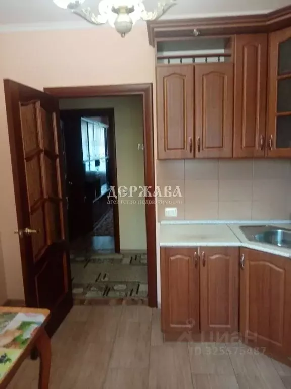 3-к кв. Белгородская область, Старый Оскол Лесной мкр, 10 (71.0 м) - Фото 2