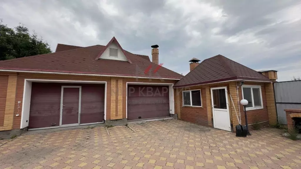 Дом в Красноярский край, Минусинск ул. Братьев Беляевых, 1А (380 м) - Фото 2