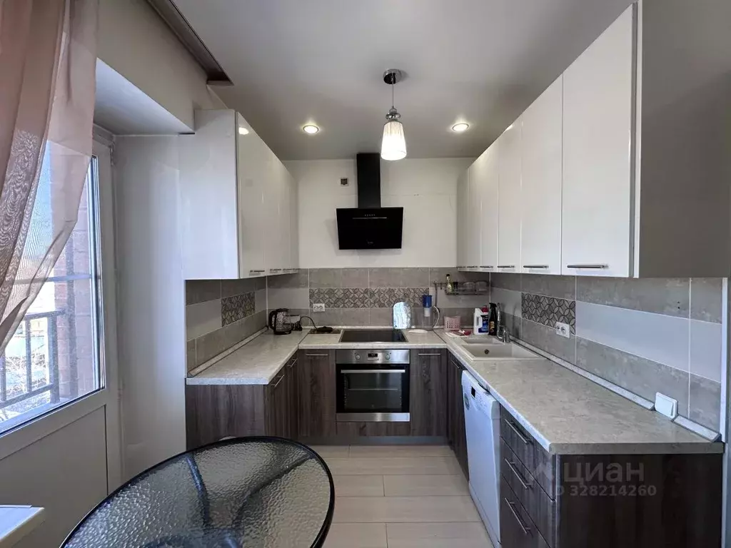 3-к кв. Иркутская область, Иркутск ул. Баррикад, 60/6 (77.4 м) - Фото 1