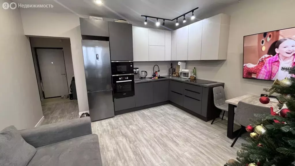 3-комнатная квартира: Верхняя Пышма, улица Сапожникова, 3А (67.3 м) - Фото 2