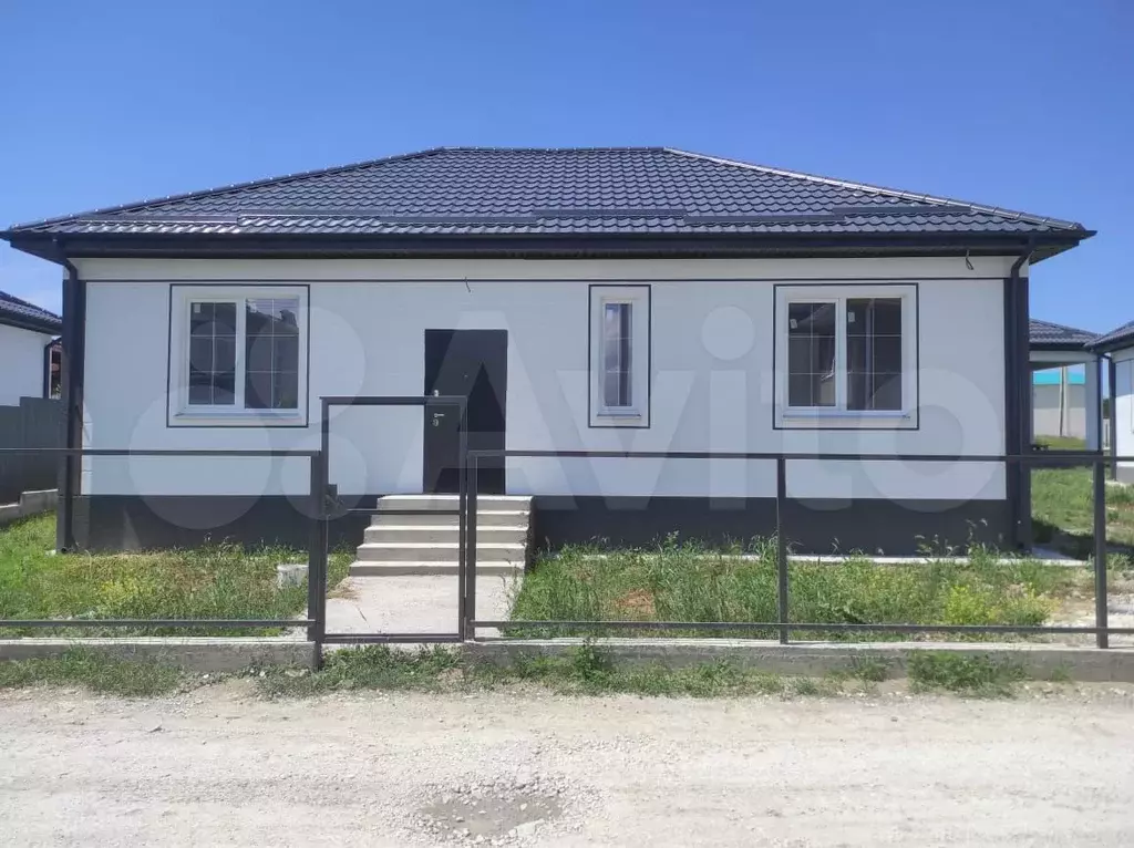 Дом 100 м на участке 3 сот. - Фото 0