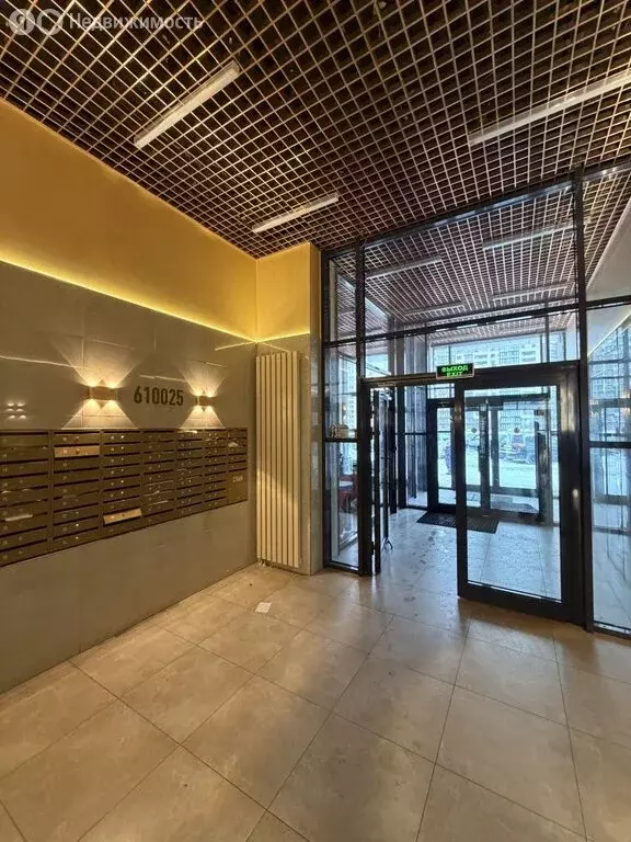 3-комнатная квартира: Киров, улица Ивана Попова, 97 (88.4 м) - Фото 2