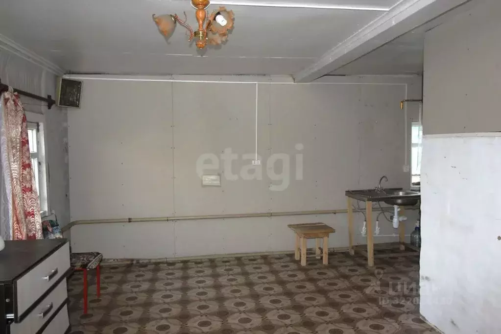 Дом в Вологодская область, Великоустюгский муниципальный округ, пос. ... - Фото 1