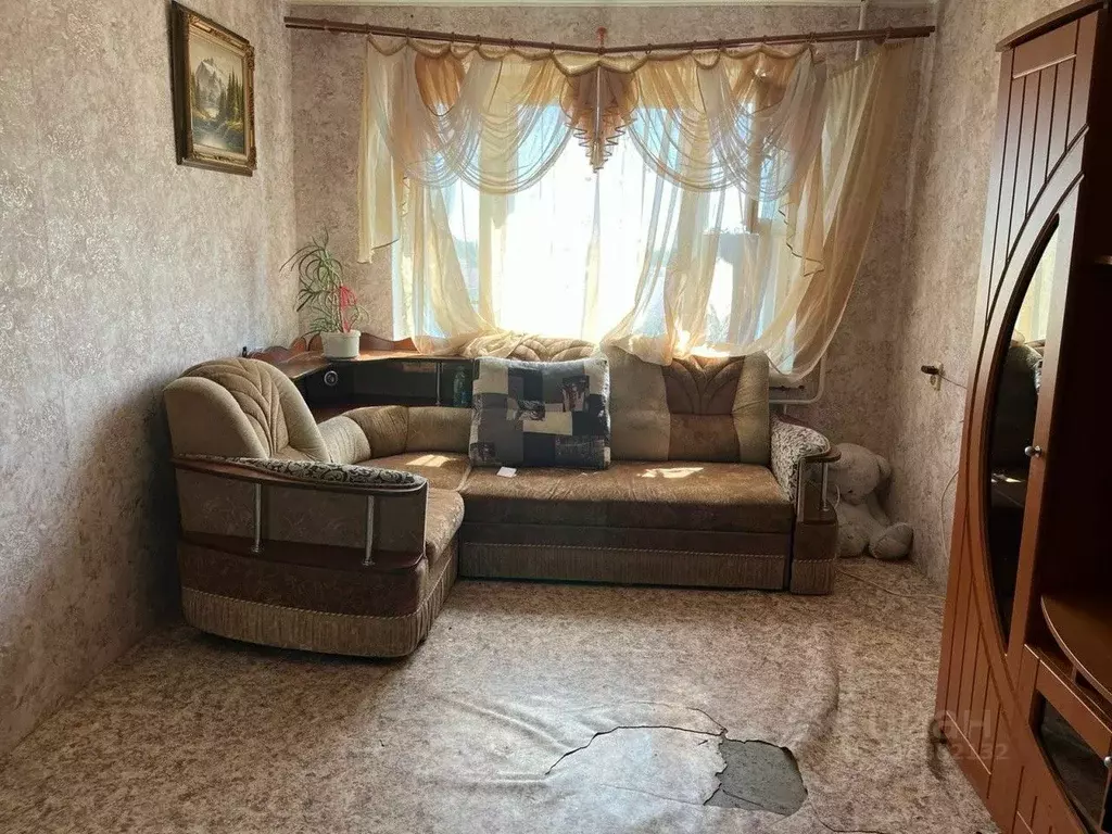1-к кв. Омская область, Омск просп. Космический, 101к1 (31.0 м) - Фото 0