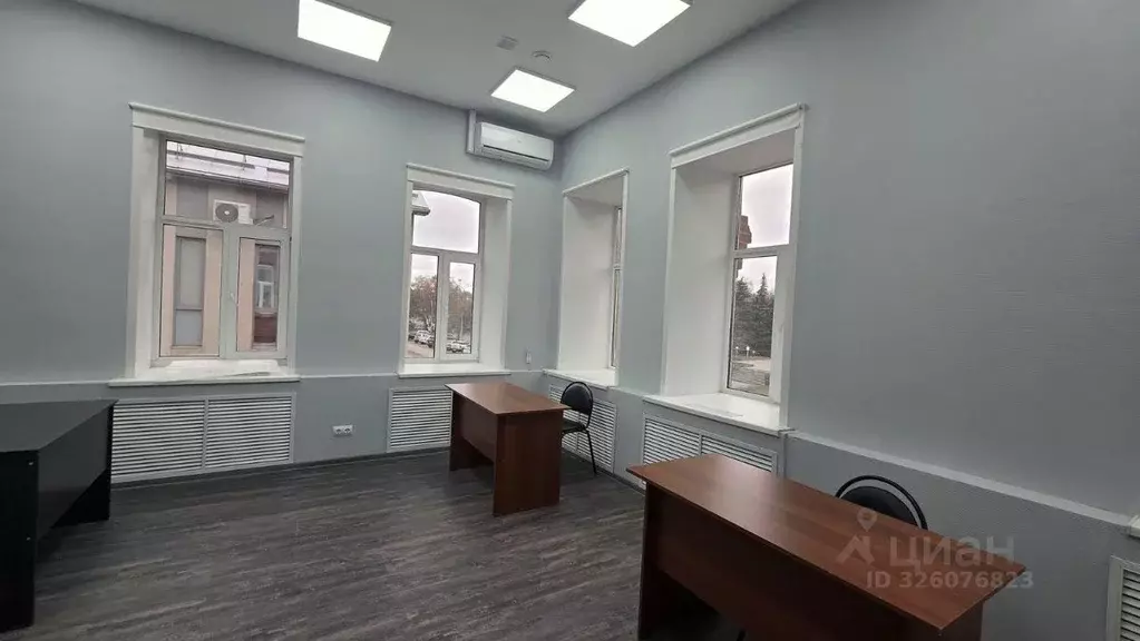 Помещение свободного назначения в Ульяновская область, Ульяновск ул. ... - Фото 1