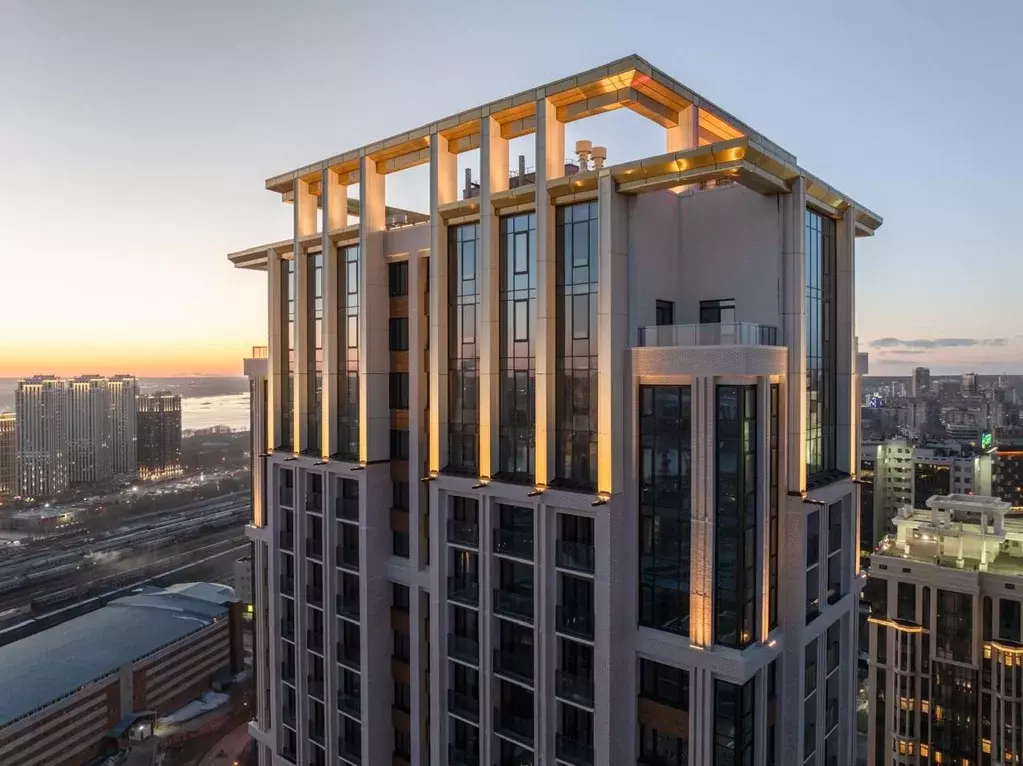 Продаётся 4-к квартира, 154.5 м - Фото 0