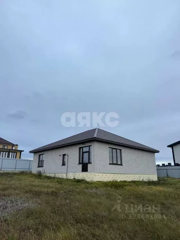 Дом в Липецкая область, Липецкий муниципальный округ, с. Пады ... - Фото 1