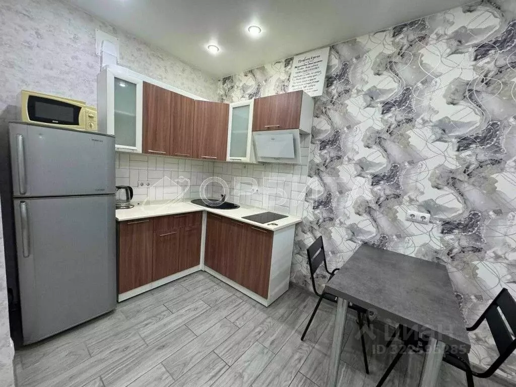 1-к кв. Тюменская область, Тюмень ул. Вьюжная, 15 (43.0 м) - Фото 1