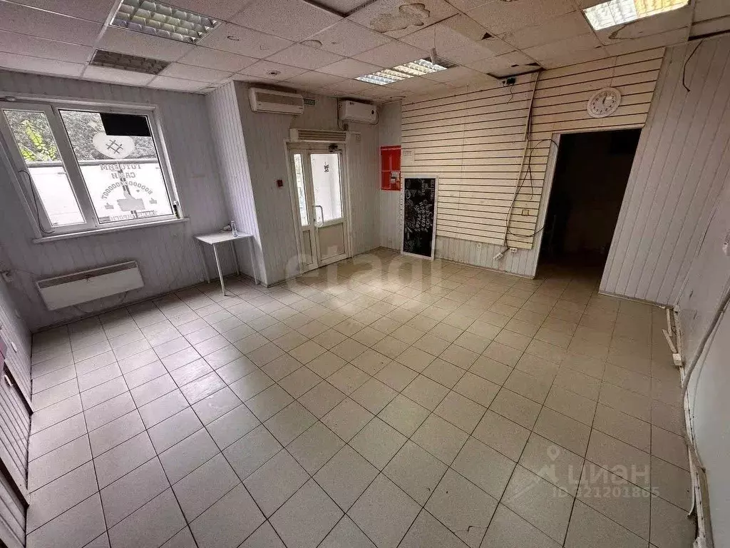 Торговая площадь в Ульяновская область, Ульяновск Киевский бул., 9А ... - Фото 1