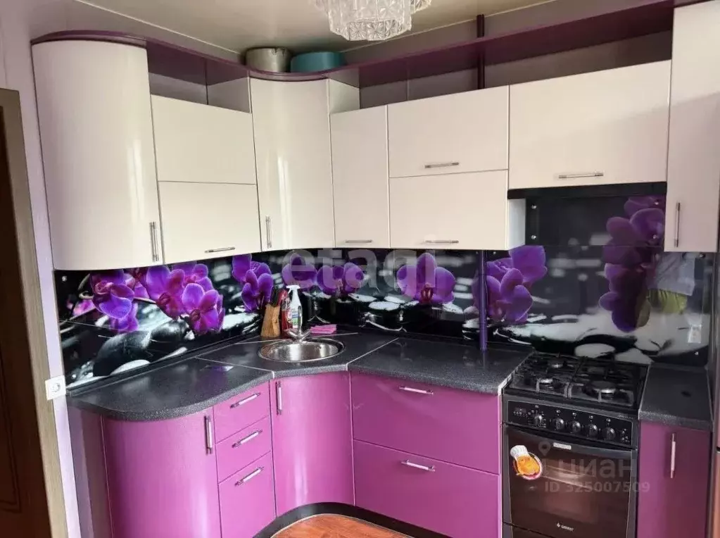 2-к кв. Свердловская область, Нижний Тагил Октябрьский просп., 4 (52.0 ... - Фото 1