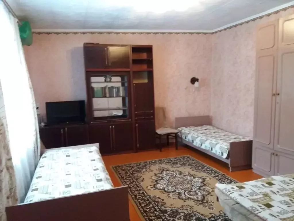 Дом в Крым, Евпатория ул. Дмитрия Ульянова, 7 (30 м) - Фото 1