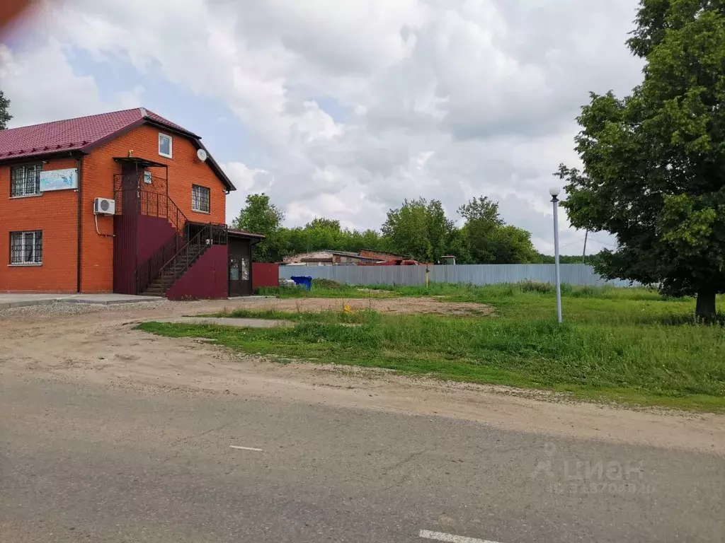 Участок в Чувашия, Чебоксарский муниципальный округ, пос. Синьялы ул. ... - Фото 0