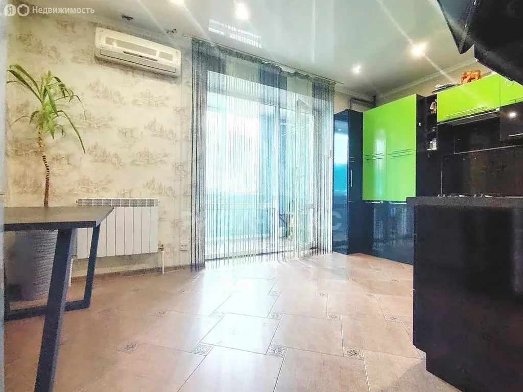 2-комнатная квартира: Брянск, проспект Станке Димитрова, 100В (70 м) - Фото 1