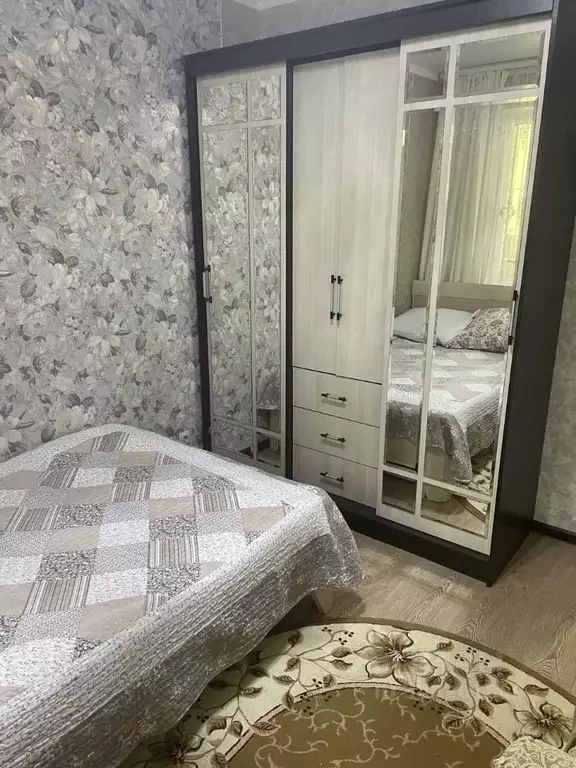 3-к кв. Курская область, Железногорск ул. Батова, 4 (75.0 м) - Фото 1