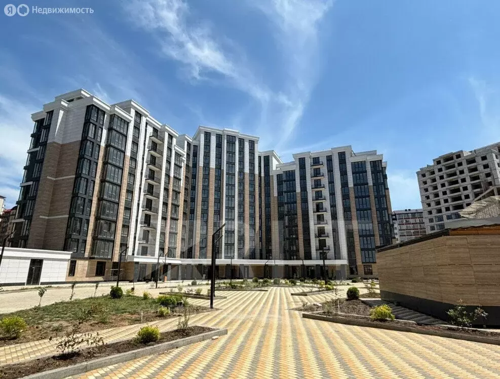 2-комнатная квартира: Каспийск, улица Магомедали Магомеджановa, 31 ... - Фото 0