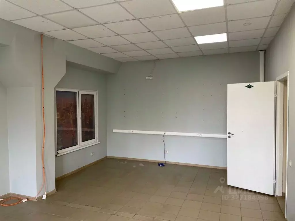 Офис в Калужская область, Калуга Московская ул., 247к70 (42 м) - Фото 2