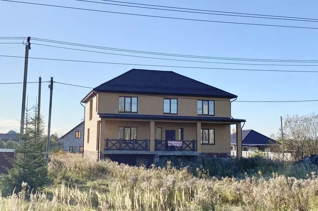 Дом в Тульская область, Заокский рп ул. Цветочная (260 м) - Фото 1