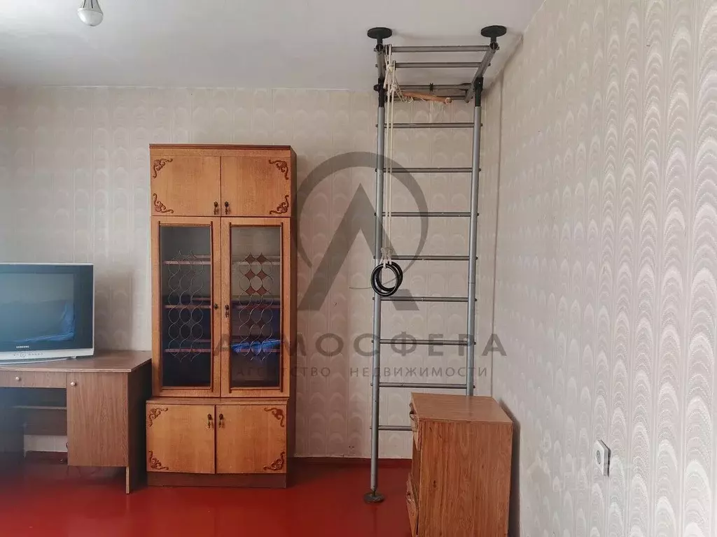 2-к кв. Краснодарский край, Апшеронск Коммунистическая ул., 18 (50.0 ... - Фото 1