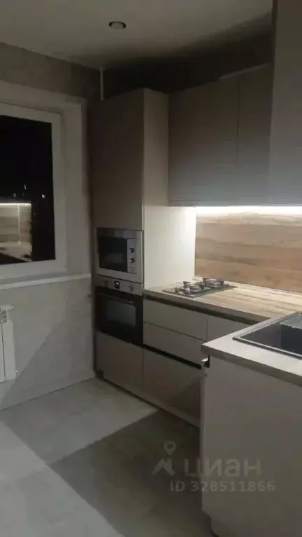 1-к кв. Саратовская область, Балаково Степная ул., 8а (30.0 м) - Фото 1