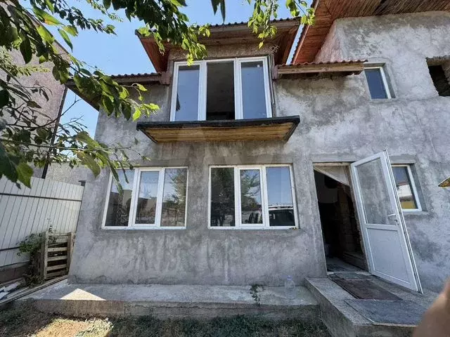 Дом 162,2 м на участке 5,4 сот. - Фото 0