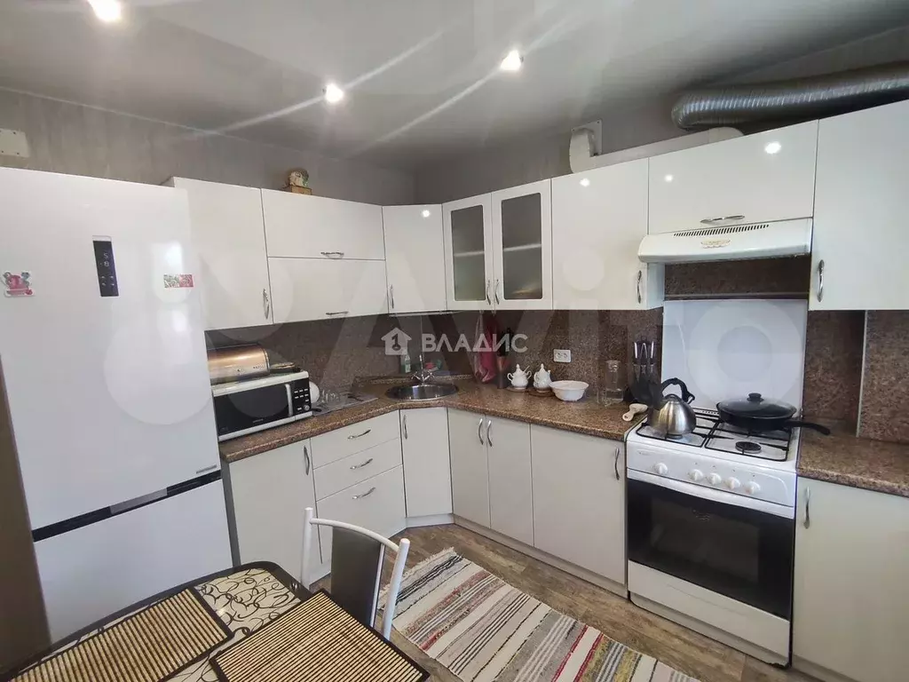 3-к. квартира, 63,1 м, 1/3 эт. - Фото 0