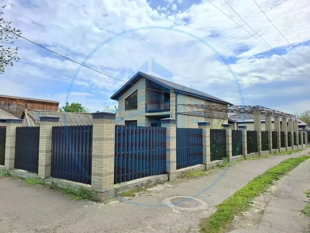Дом в Ставропольский край, Ессентуки ул. Ермолова (162 м) - Фото 1