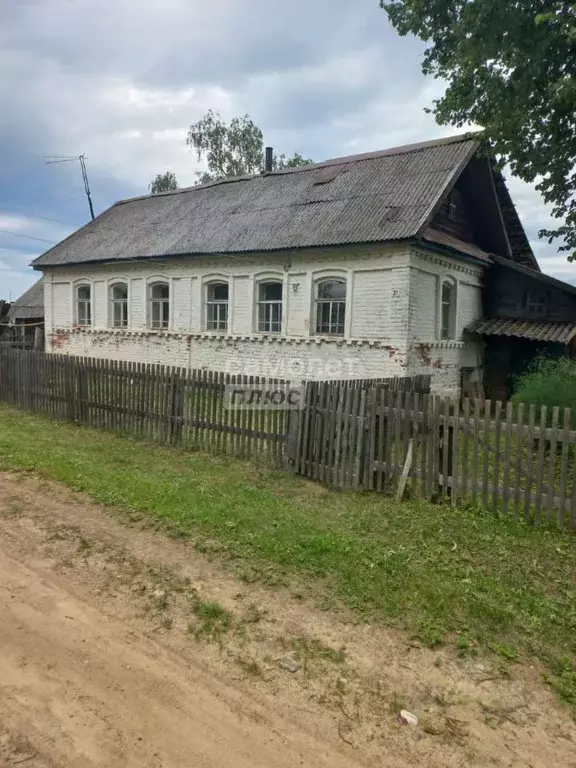 Дом в Новгородская область, Демянский муниципальный округ, д. Черный ... - Фото 1
