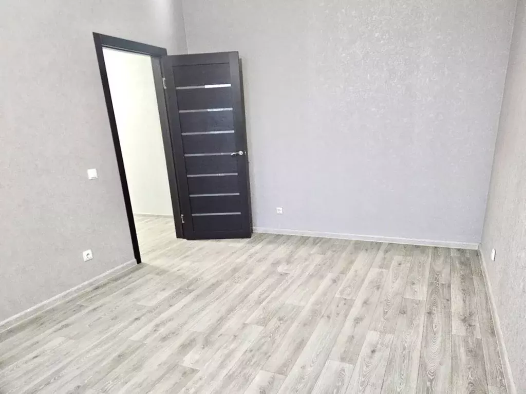 2-к кв. Красноярский край, Красноярск Комсомольский просп., 20 (58.0 ... - Фото 1