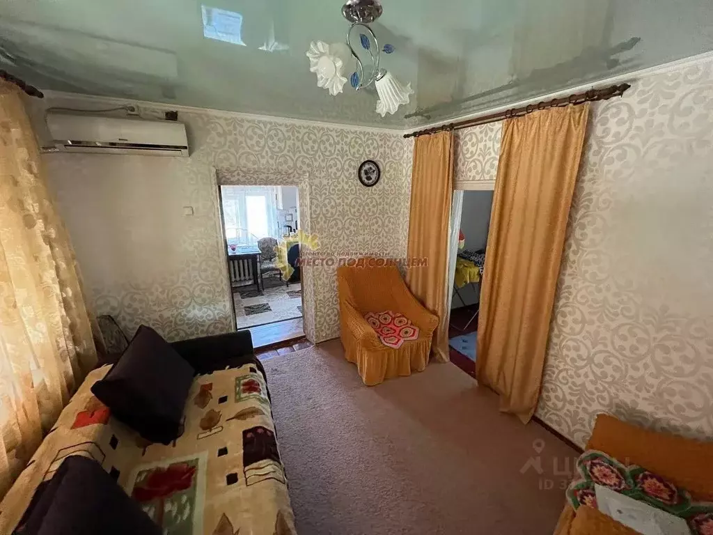 Дом в Краснодарский край, Щербиновский район, Старощербиновская ст-ца ... - Фото 0