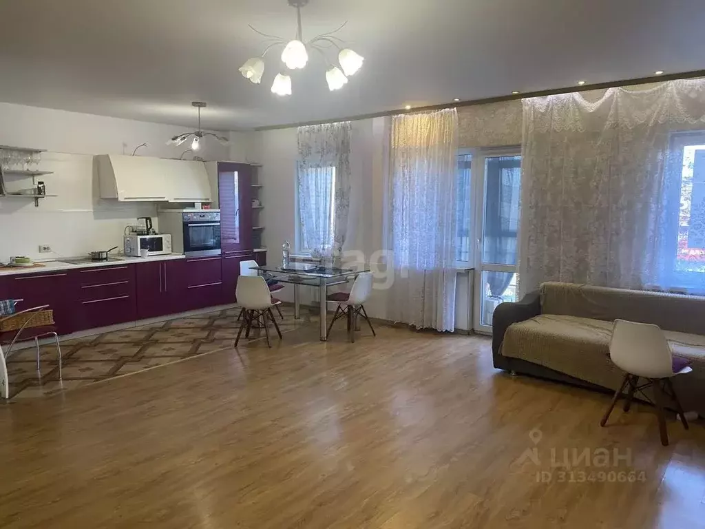 2-к кв. Иркутская область, Иркутск ул. Дзержинского, 20 (77.3 м) - Фото 0