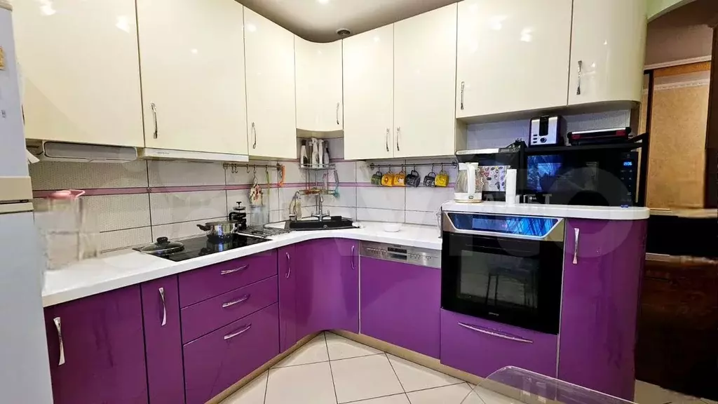 3-к. квартира, 71 м, 2/25 эт. - Фото 0