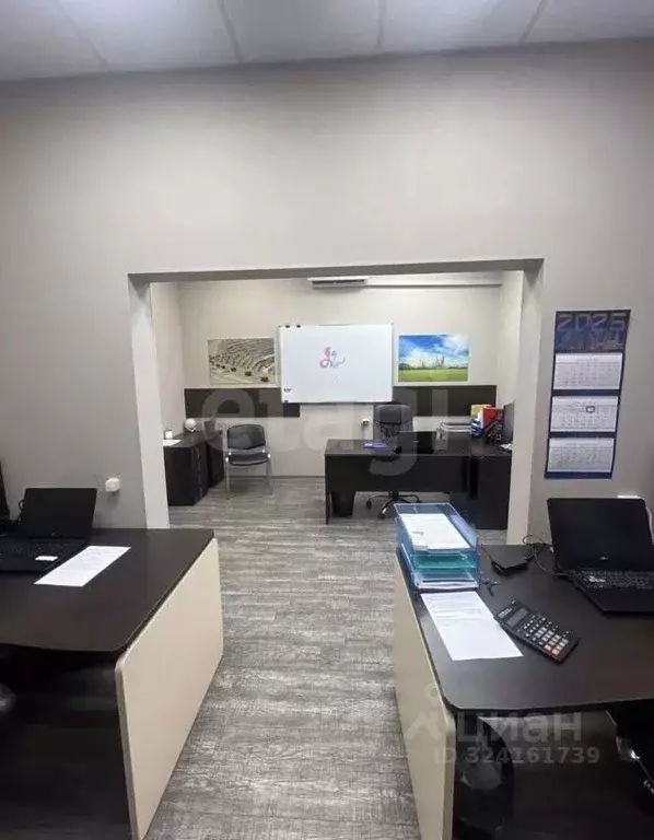 Офис в Красноярский край, Красноярск Караульная ул., 82 (149 м) - Фото 1