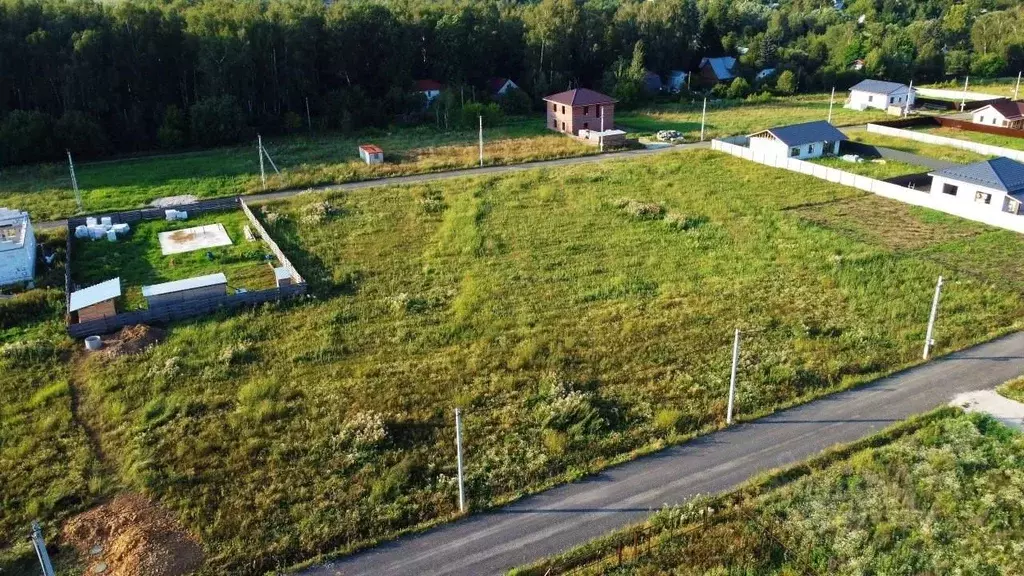 Участок в Московская область, Домодедово Белые Столбы мкр, ул. ... - Фото 1