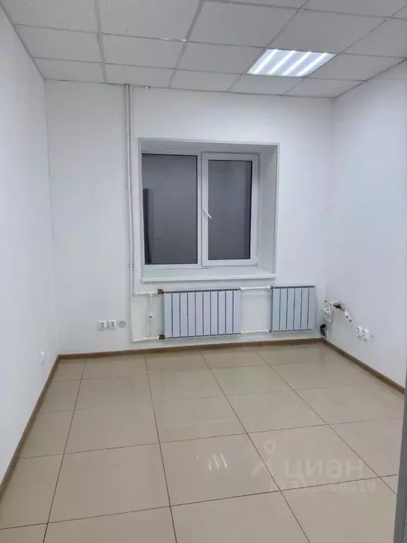 Офис в Свердловская область, Екатеринбург ул. Торговая, 5 (11 м) - Фото 1