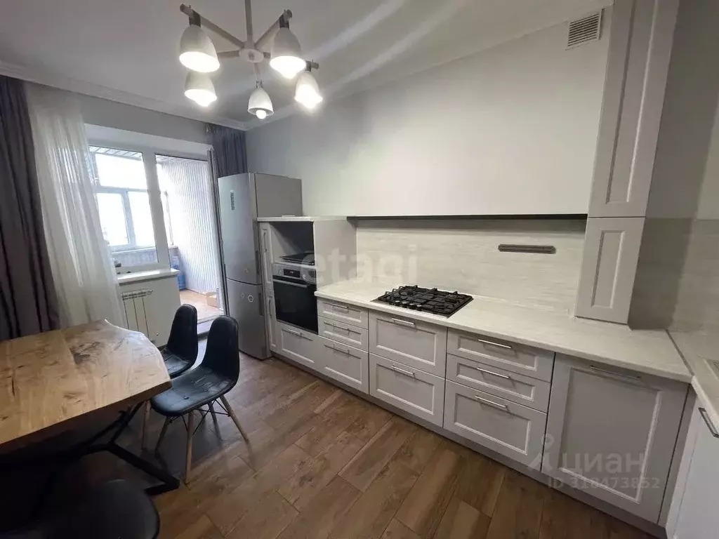 3-к кв. Ханты-Мансийский АО, Ханты-Мансийск ул. Мира, 41 (124.5 м) - Фото 0
