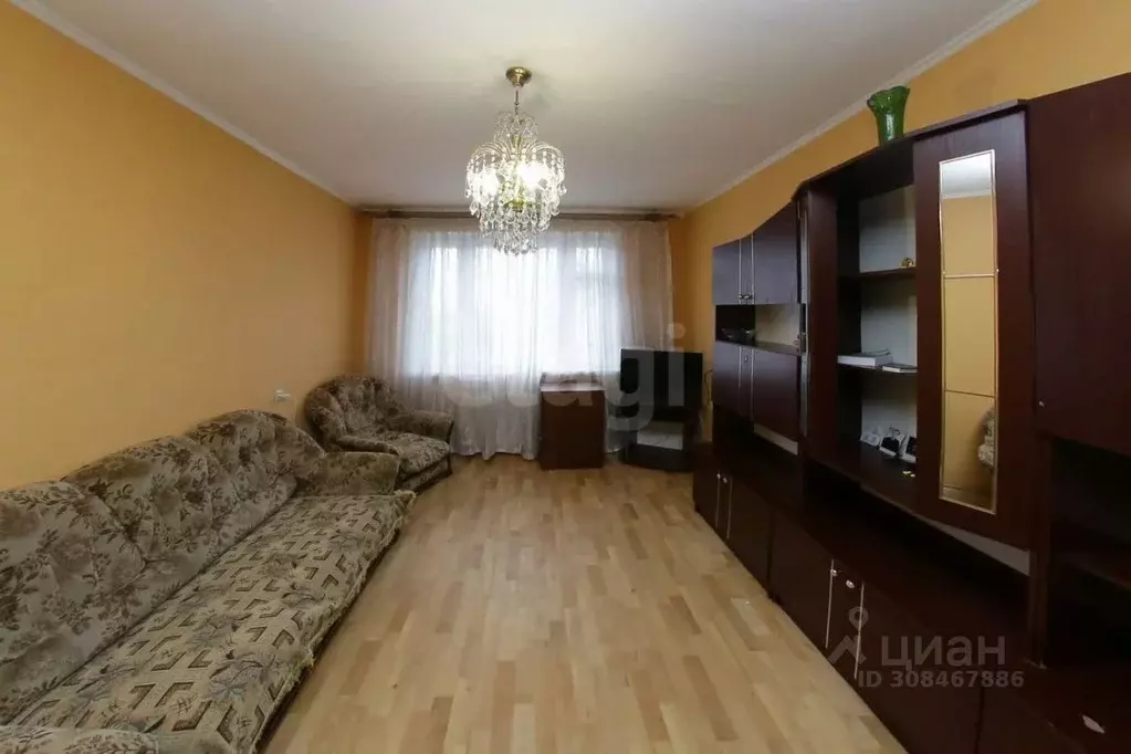 3-к кв. Тульская область, Тула ул. Галкина, 33 (67.0 м) - Фото 0