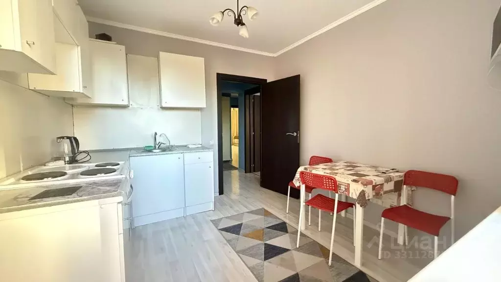 2-к кв. Московская область, Дмитров Чекистская ул., 8 (64.0 м) - Фото 1