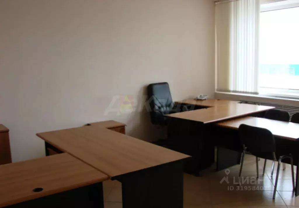 Офис в Ульяновская область, Ульяновск Октябрьская ул., 22М (15 м) - Фото 1
