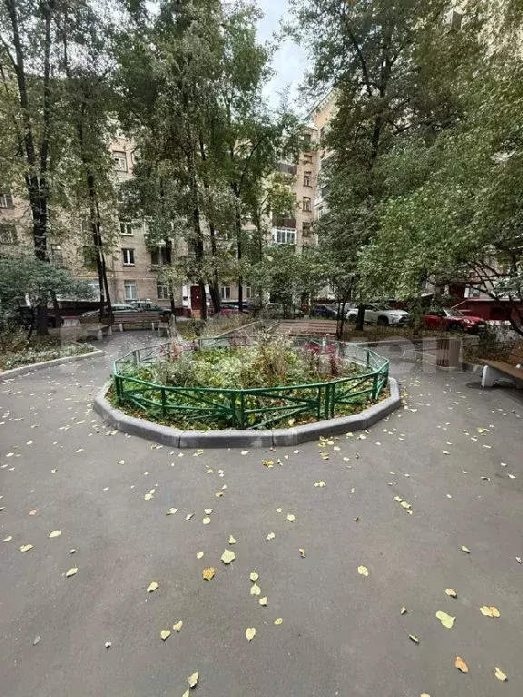 Продается 3-комнатная квартира - Фото 1